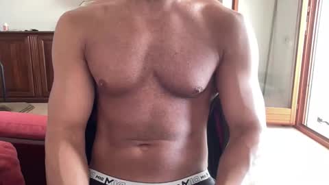muscleaura online show from 05-13-26, 09:39