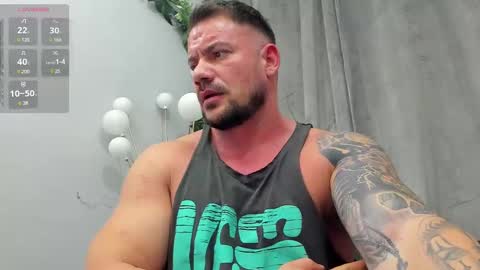 MuscleMonster31 online show from 02-22-25, 09:45