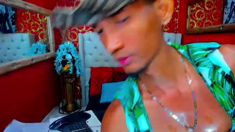 Snapshot of musclepein chatting on 02-05-26, 12:04 musclepein online show from 02-05-26, 12:04