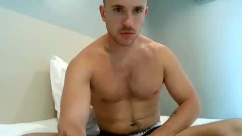 muscleshow00 online show from 03-10-26, 04:50