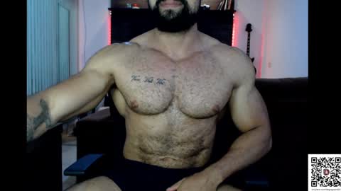 Snapshot of muscleweed420 chatting on 02-07-25, 02:15 Ragnar online show from 02-07-25, 02:15