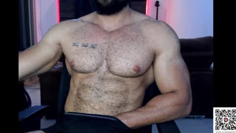 Snapshot of muscleweed420 chatting on 02-08-25, 10:40 Ragnar online show from 02-08-25, 10:40