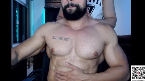 Snapshot of muscleweed420 chatting on 02-21-25, 01:11 Ragnar online show from 02-21-25, 01:11