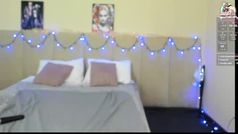 Snapshot of musclexxxbarbie chatting on 12-26-24, 08:39 Eva online show from 12-26-24, 08:39