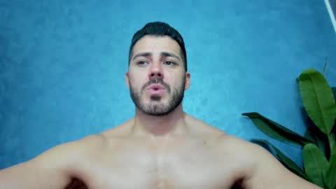 Snapshot of muscularmaster chatting on 01-04-25, 12:59 muscularmaster onlyfans online show from 01-04-25, 12:59