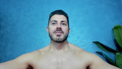 Snapshot of muscularmaster chatting on 01-05-25, 02:17 muscularmaster onlyfans online show from 01-05-25, 02:17