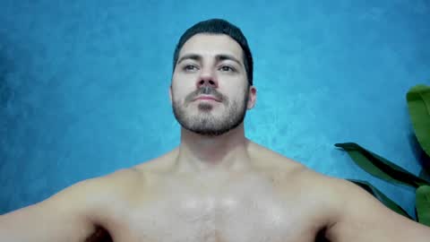 Snapshot of muscularmaster chatting on 01-12-25, 10:01 muscularmaster onlyfans online show from 01-12-25, 10:01