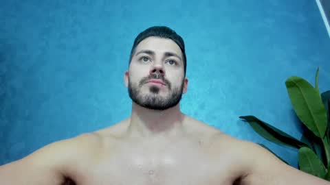 Snapshot of muscularmaster chatting on 01-26-25, 10:13 muscularmaster onlyfans online show from 01-26-25, 10:13