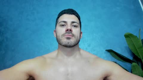 Snapshot of muscularmaster chatting on 01-29-25, 10:01 muscularmaster onlyfans online show from 01-29-25, 10:01