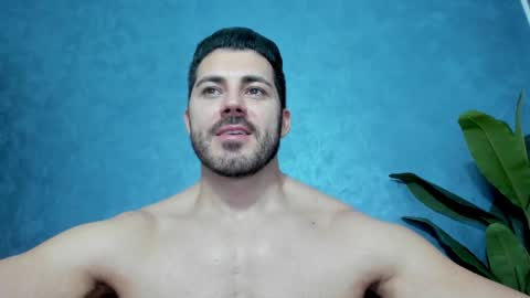Snapshot of muscularmaster chatting on 02-05-25, 01:26 muscularmaster onlyfans online show from 02-05-25, 01:26