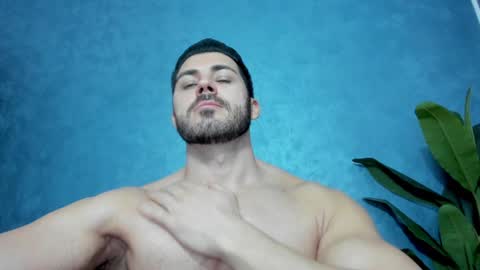 Snapshot of muscularmaster chatting on 02-06-25, 10:10 muscularmaster onlyfans online show from 02-06-25, 10:10