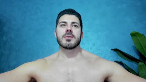 Snapshot of muscularmaster chatting on 02-08-25, 12:38 muscularmaster onlyfans online show from 02-08-25, 12:38