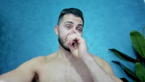 Snapshot of muscularmaster chatting on 02-17-25, 10:03 muscularmaster onlyfans online show from 02-17-25, 10:03