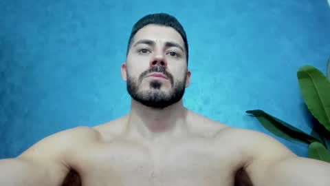 Snapshot of muscularmaster chatting on 02-18-25, 01:21 muscularmaster onlyfans online show from 02-18-25, 01:21