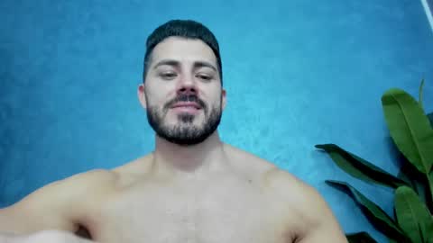 Snapshot of muscularmaster chatting on 02-19-25, 01:40 muscularmaster onlyfans online show from 02-19-25, 01:40