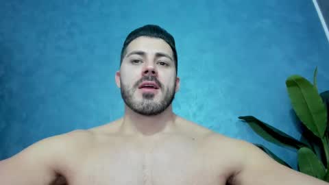 Snapshot of muscularmaster chatting on 02-20-25, 10:04 muscularmaster onlyfans online show from 02-20-25, 10:04