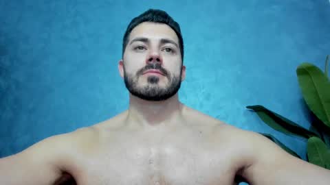 Snapshot of muscularmaster chatting on 02-26-25, 10:09 muscularmaster onlyfans online show from 02-26-25, 10:09