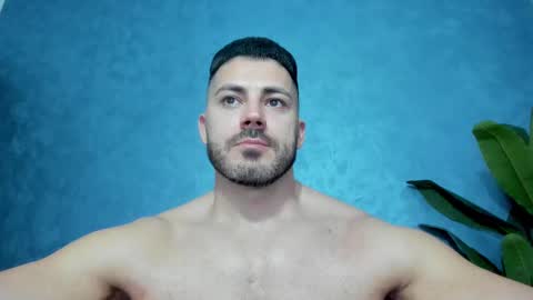 Snapshot of muscularmaster chatting on 03-06-25, 01:05 muscularmaster onlyfans online show from 03-06-25, 01:05