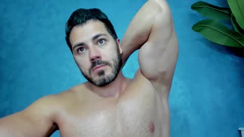 Snapshot of muscularmaster chatting on 09-09-25, 08:52 muscularmaster onlyfans online show from 09-09-25, 08:52