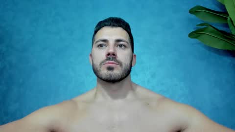 Snapshot of muscularmaster chatting on 09-26-25, 09:24 muscularmaster onlyfans online show from 09-26-25, 09:24