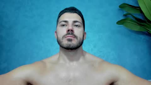 Snapshot of muscularmaster chatting on 09-27-25, 09:20 muscularmaster onlyfans online show from 09-27-25, 09:20