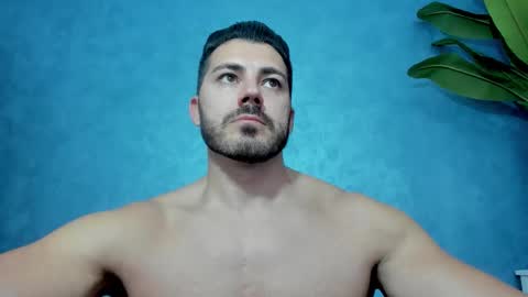 Snapshot of muscularmaster chatting on 09-28-25, 08:47 muscularmaster onlyfans online show from 09-28-25, 08:47