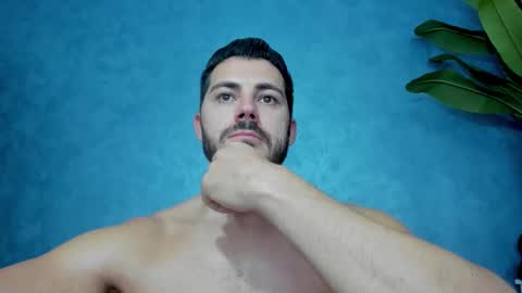 Snapshot of muscularmaster chatting on 10-04-25, 09:35 muscularmaster onlyfans online show from 10-04-25, 09:35