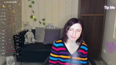 Snapshot of muse_kitty_jenia chatting on 01-17-25, 06:44 Jenya online show from 01-17-25, 06:44