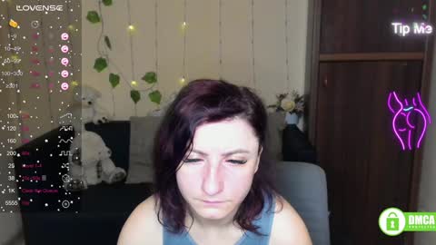 Snapshot of muse_kitty_jenia chatting on 01-28-25, 07:00 Jenya online show from 01-28-25, 07:00