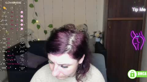 Snapshot of muse_kitty_jenia chatting on 01-29-25, 02:09 Jenya online show from 01-29-25, 02:09