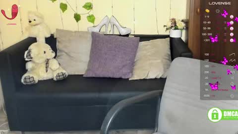 Snapshot of muse_kitty_jenia chatting on 02-09-25, 06:26 Jenya online show from 02-09-25, 06:26