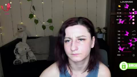 Snapshot of muse_kitty_jenia chatting on 02-14-25, 05:09 Jenya online show from 02-14-25, 05:09