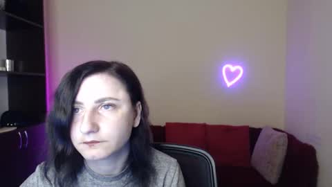 Jeneva online show from 12-05-25, 07:10