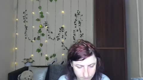 Jeneva online show from 04-26-26, 05:21