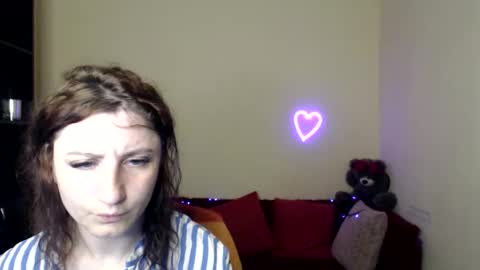 Jeneva online show from 05-25-26, 05:24