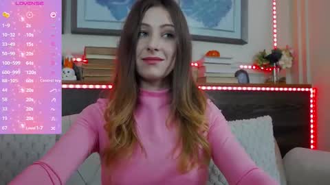 Snapshot of musedollx chatting on 10-23-25, 06:17 Luna online show from 10-23-25, 06:17