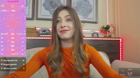 Snapshot of musedollx chatting on 11-06-25, 08:43 Luna online show from 11-06-25, 08:43