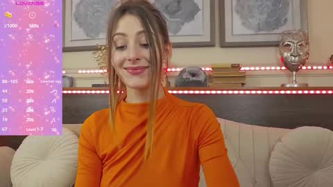 Snapshot of musedollx chatting on 11-19-25, 07:36 Luna online show from 11-19-25, 07:36