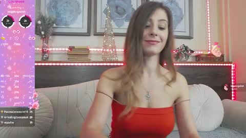 Snapshot of musedollx chatting on 12-01-25, 08:58 Luna online show from 12-01-25, 08:58