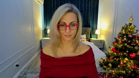 Diana online show from 12-19-25, 11:39