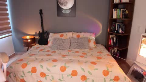 VALENTINA Luna  online show from 09-15-25, 01:22