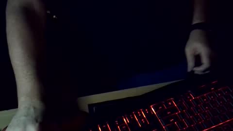 Snapshot of muso44 chatting on 05-21-26, 04:47 Muso online show from 05-21-26, 04:47