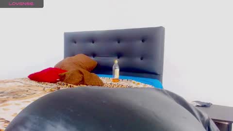 Snapshot of mussa_hott chatting on 03-09-25, 10:41 Mussa Hott online show from 03-09-25, 10:41