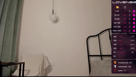 Snapshot of musscle_king chatting on 01-26-25, 03:03 Artemius online show from 01-26-25, 03:03