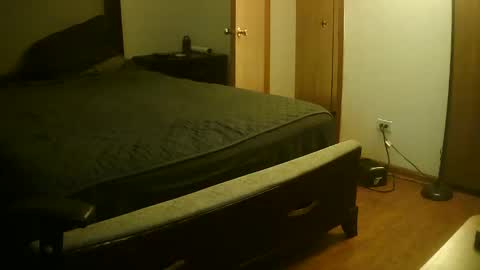 mustenjoyhead79 online show from 09-15-25, 01:38