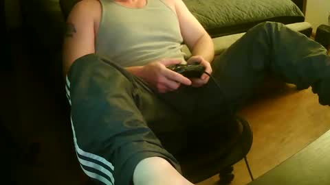 mustenjoyhead79 online show from 11-27-25, 02:13