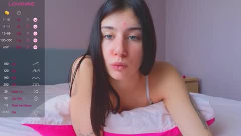 Snapshot of musya_mur chatting on 09-17-25, 02:19 Im Marine online show from 09-17-25, 02:19