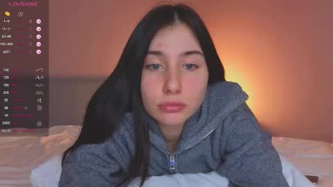 Snapshot of musya_mur chatting on 10-13-25, 05:13 Im Marine online show from 10-13-25, 05:13