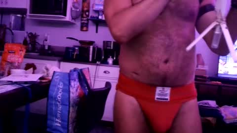 Snapshot of muttbatorman chatting on 10-01-25, 10:21 Apebator online show from 10-01-25, 10:21