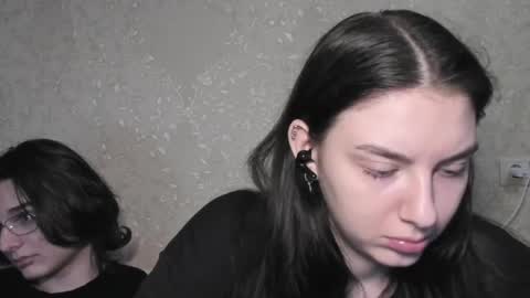 cute couple online show from 06-09-26, 01:45